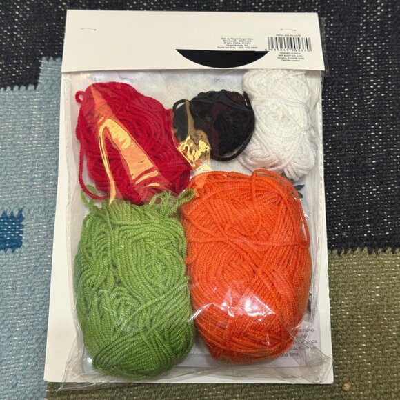 Bullseye's Playground™ 2ct Crochet Set Kit Amigurumi: Frog/Fox - Picture 9 of 13